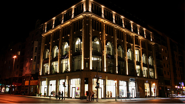 怎樣打造具有個性化的樓宇外墻亮化工程？