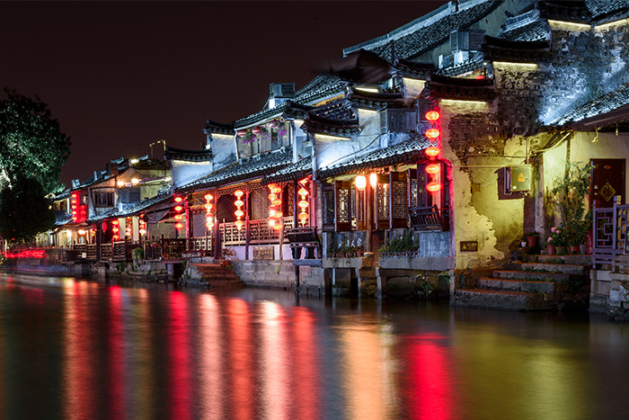 做亮化工程找一站式亮化公司都有那些好處？