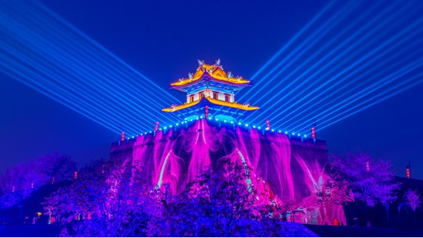 景區(qū)想要引流，燈光秀必不可少！